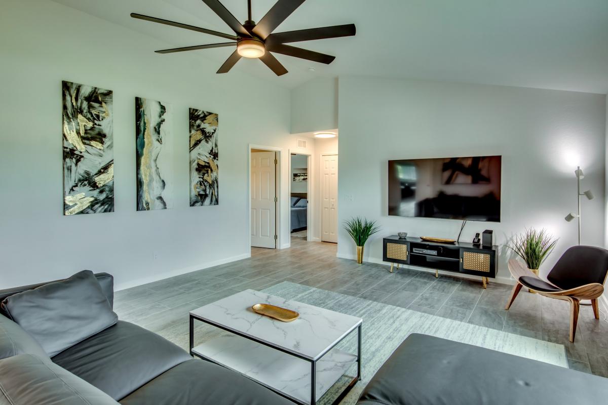 5-Family-Room
