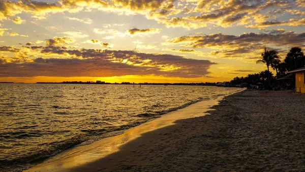 Sunset at Yacht Club Beach in Cape Coral