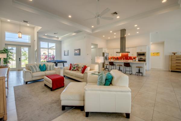 Villa Apricity - Gulf Access Luxury Villa with Pool Table - Bild 12