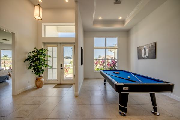 Villa Apricity - Gulf Access Luxury Villa with Pool Table - Bild 8