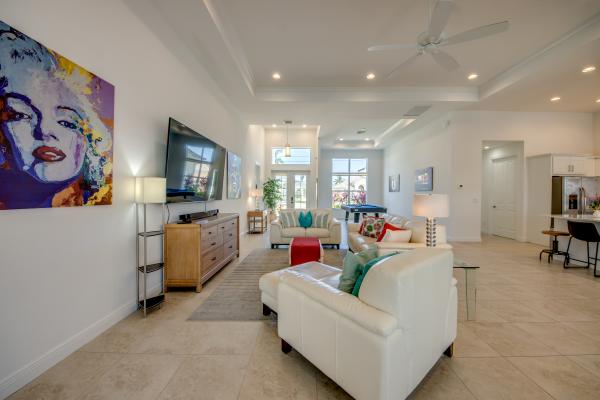 Villa Apricity - Gulf Access Luxury Villa with Pool Table - Bild 11