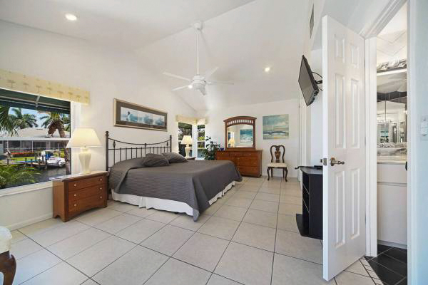 Villa Maurina - Cape Coral Vacation Home with Gulf Access, Heated Pool & Dock - Bild 14