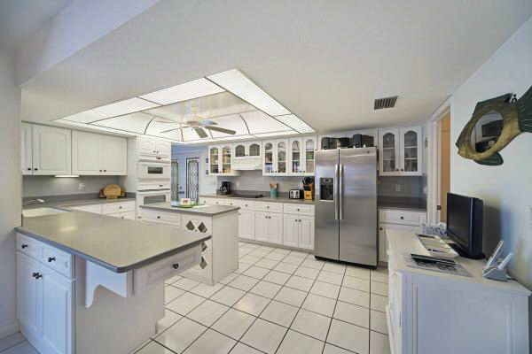 Villa Maurina - Cape Coral Vacation Home with Gulf Access, Heated Pool & Dock - Bild 9