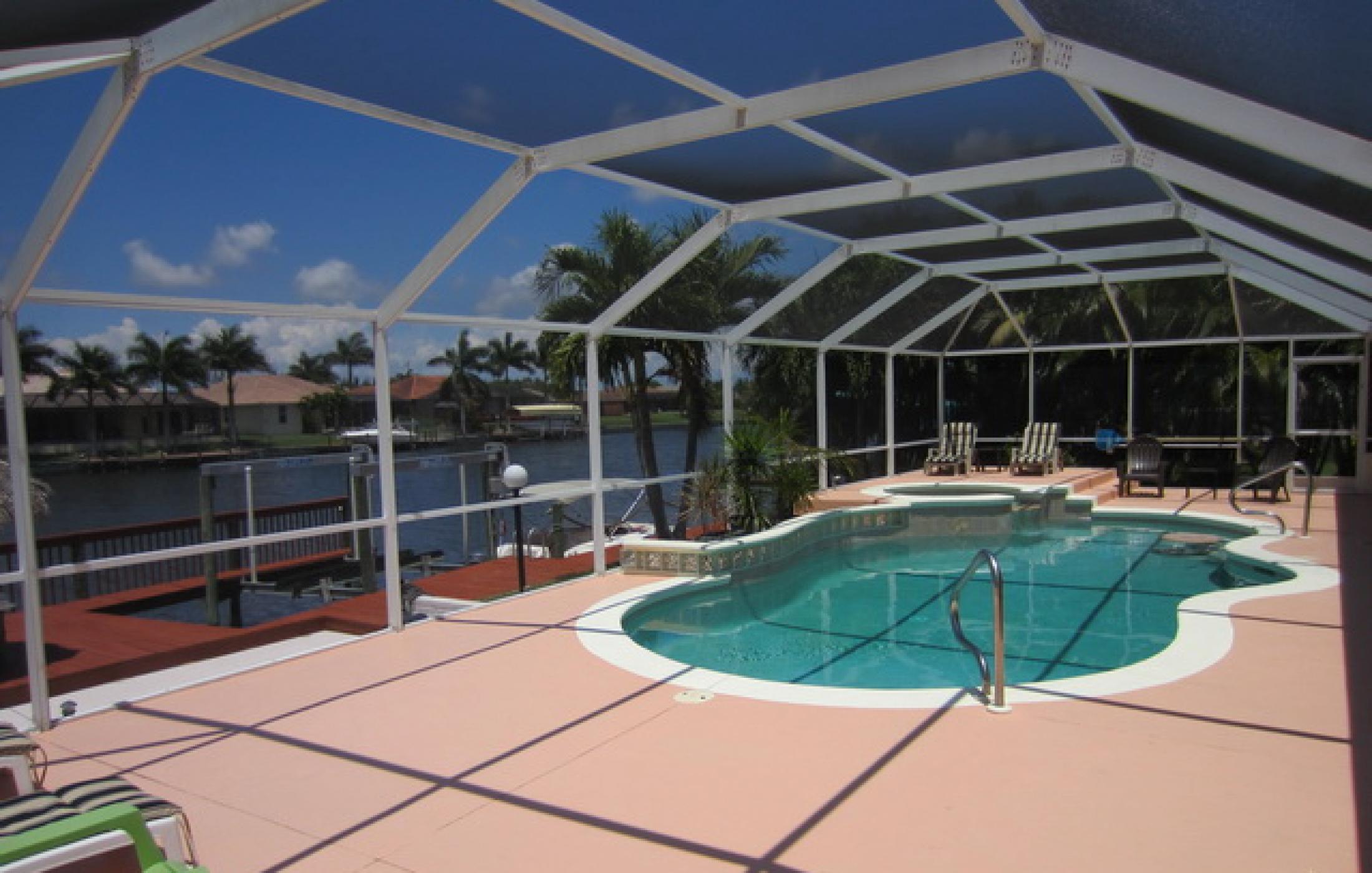 Villa Sophia - Gulf Access, Pool, Dock & Boat Lift - Bild 2