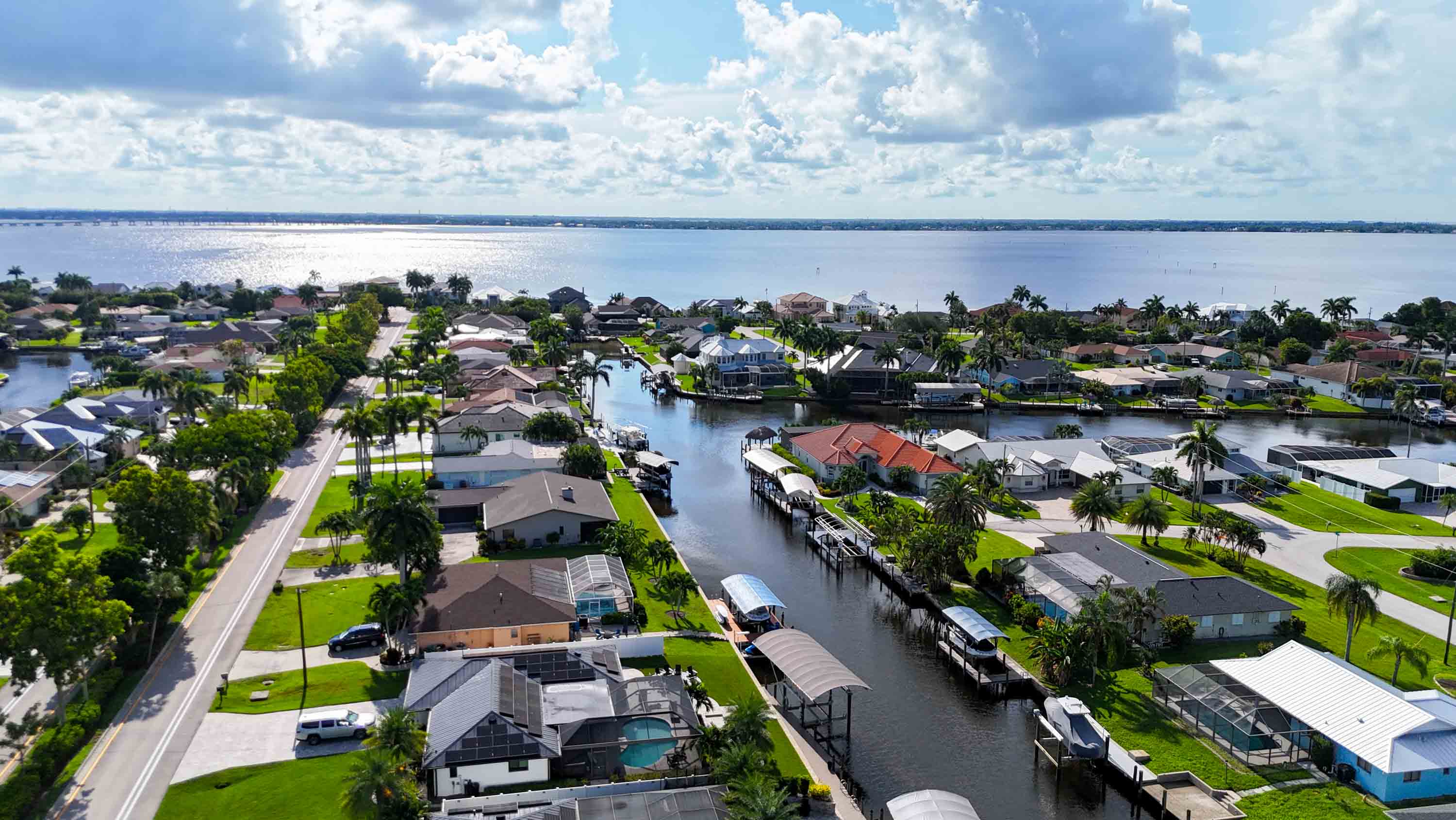 Villa Dolphin – Prime Location, Southern Exposure, Pool & Gulf Access - Bild 4