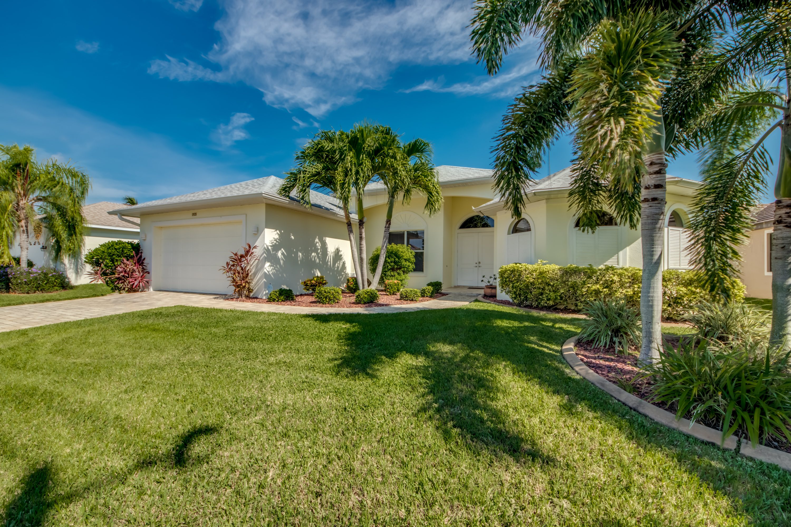 Villa La Favorita – Heated Saltwater Pool & Private Boat Dock on the Canal - Bild 7