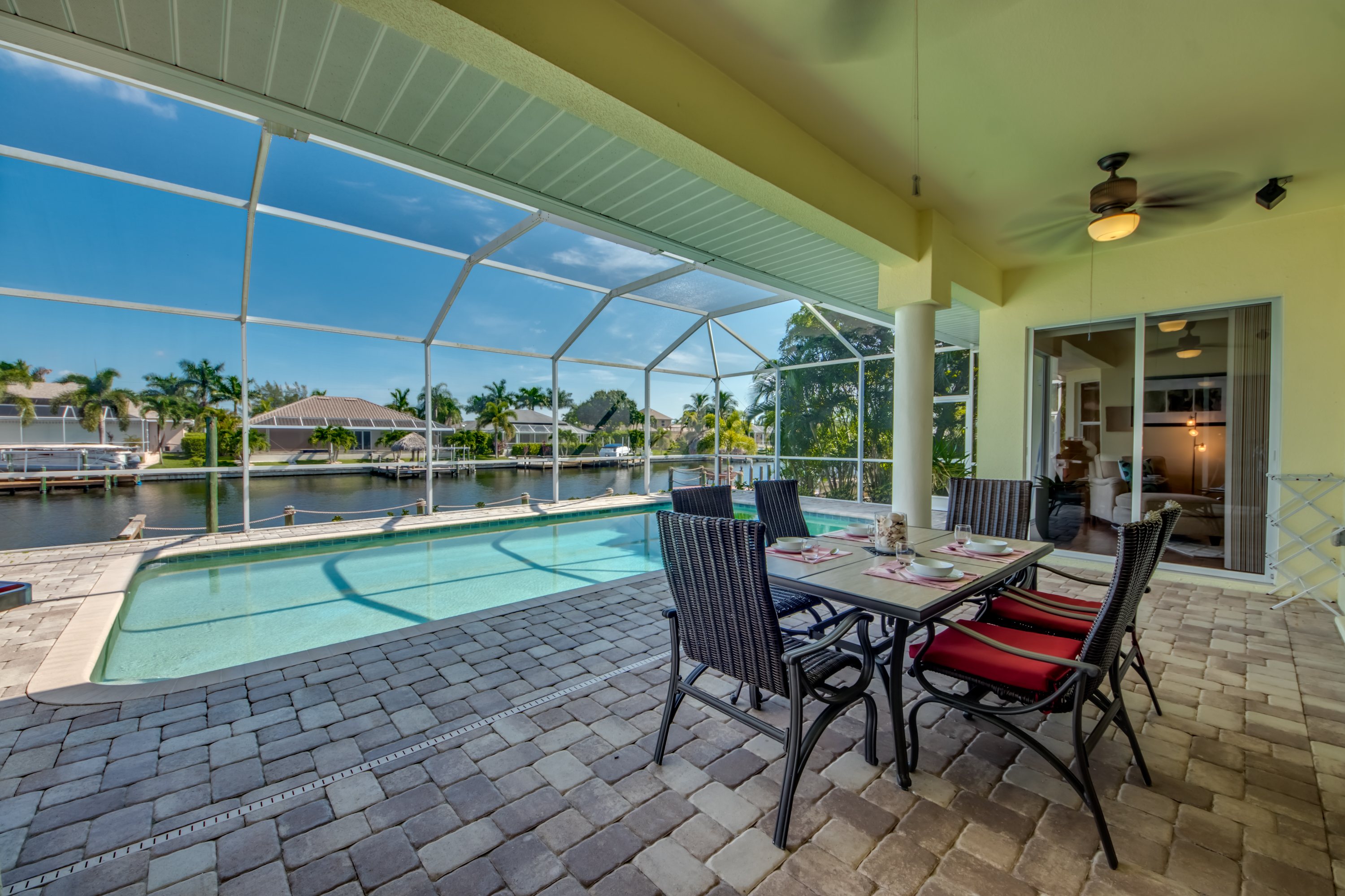 Villa La Favorita – Heated Saltwater Pool & Private Boat Dock on the Canal - Bild 37