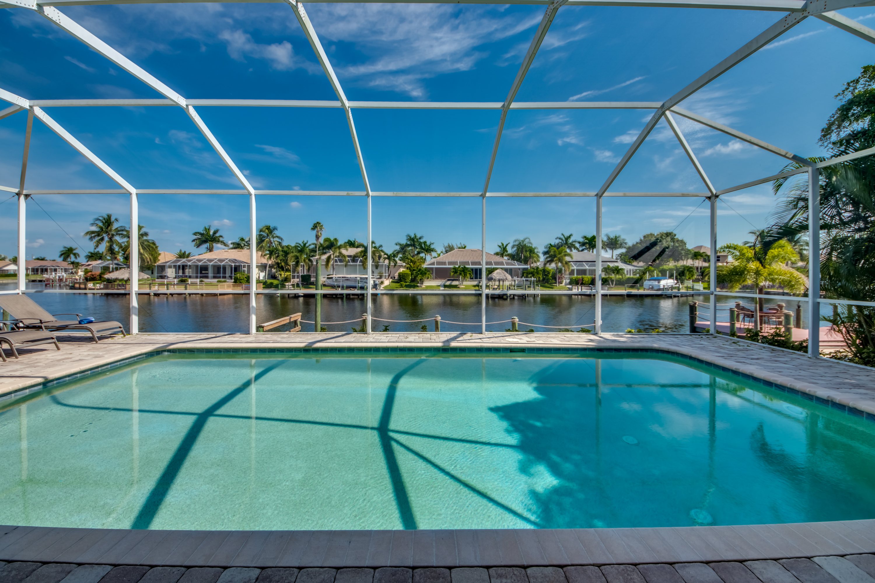 Villa La Favorita – Heated Saltwater Pool & Private Boat Dock on the Canal - Bild 43