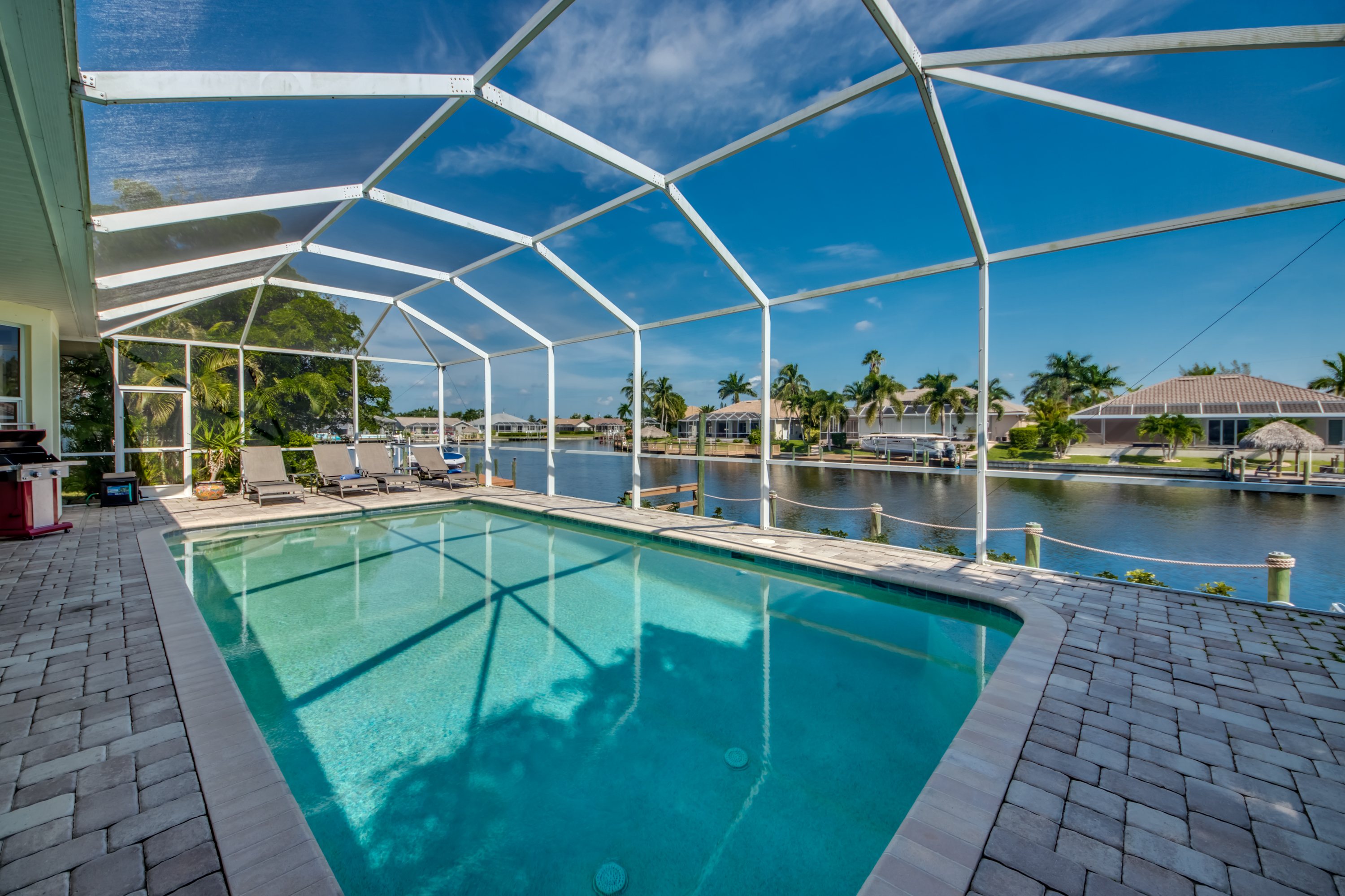 Villa La Favorita – Heated Saltwater Pool & Private Boat Dock on the Canal - Bild 44