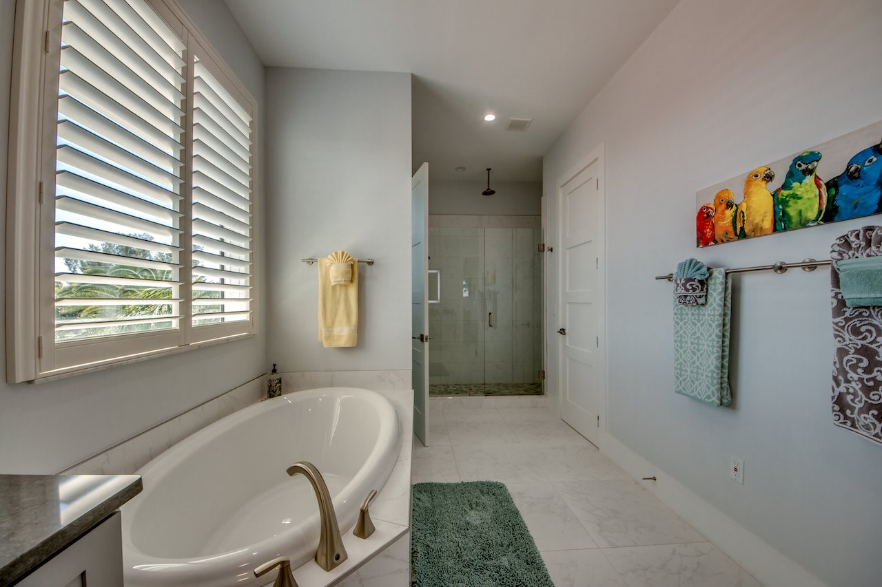 Villa Bequia – Heated Infinity Pool, Hot Tub & Private Boat Dock on the River - Bild 57