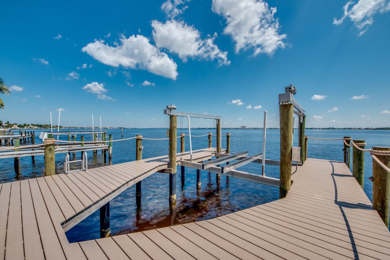 Villa Bequia – Heated Infinity Pool, Hot Tub & Private Boat Dock on the River - Bild 95