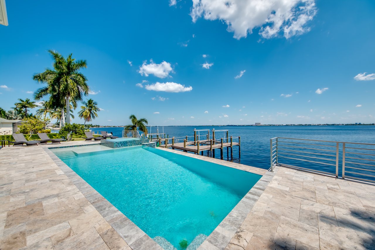 Villa Bequia – Heated Infinity Pool, Hot Tub & Private Boat Dock on the River - Bild 109