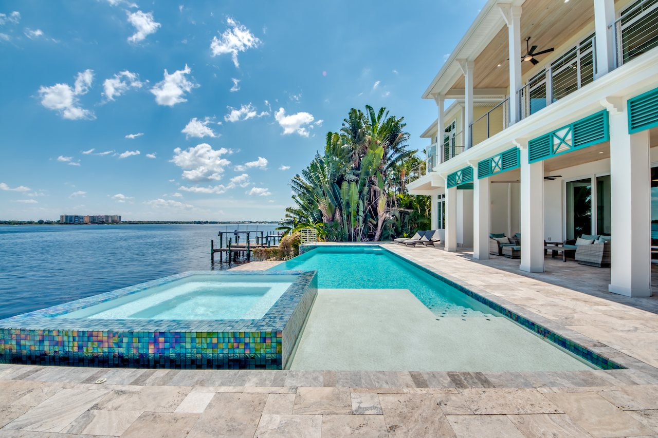 Villa Bequia – Heated Infinity Pool, Hot Tub & Private Boat Dock on the River - Bild 112