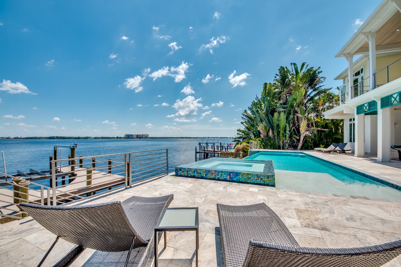 Villa Bequia – Heated Infinity Pool, Hot Tub & Private Boat Dock on the River - Bild 115