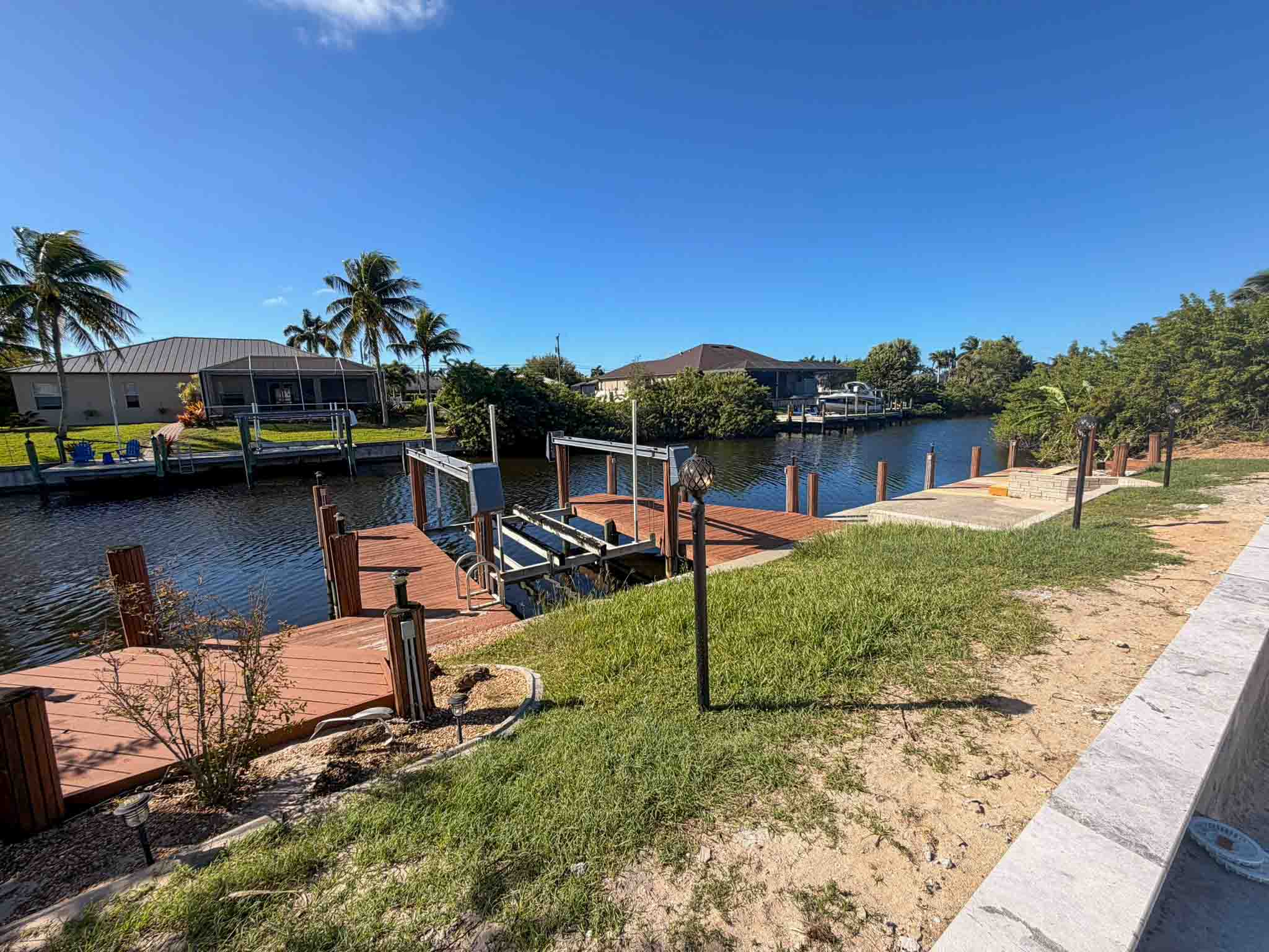 Villa Mia - Newly Remodeled, Waterfront, Kayaks & Heated Saltwater Pool - Bild 6