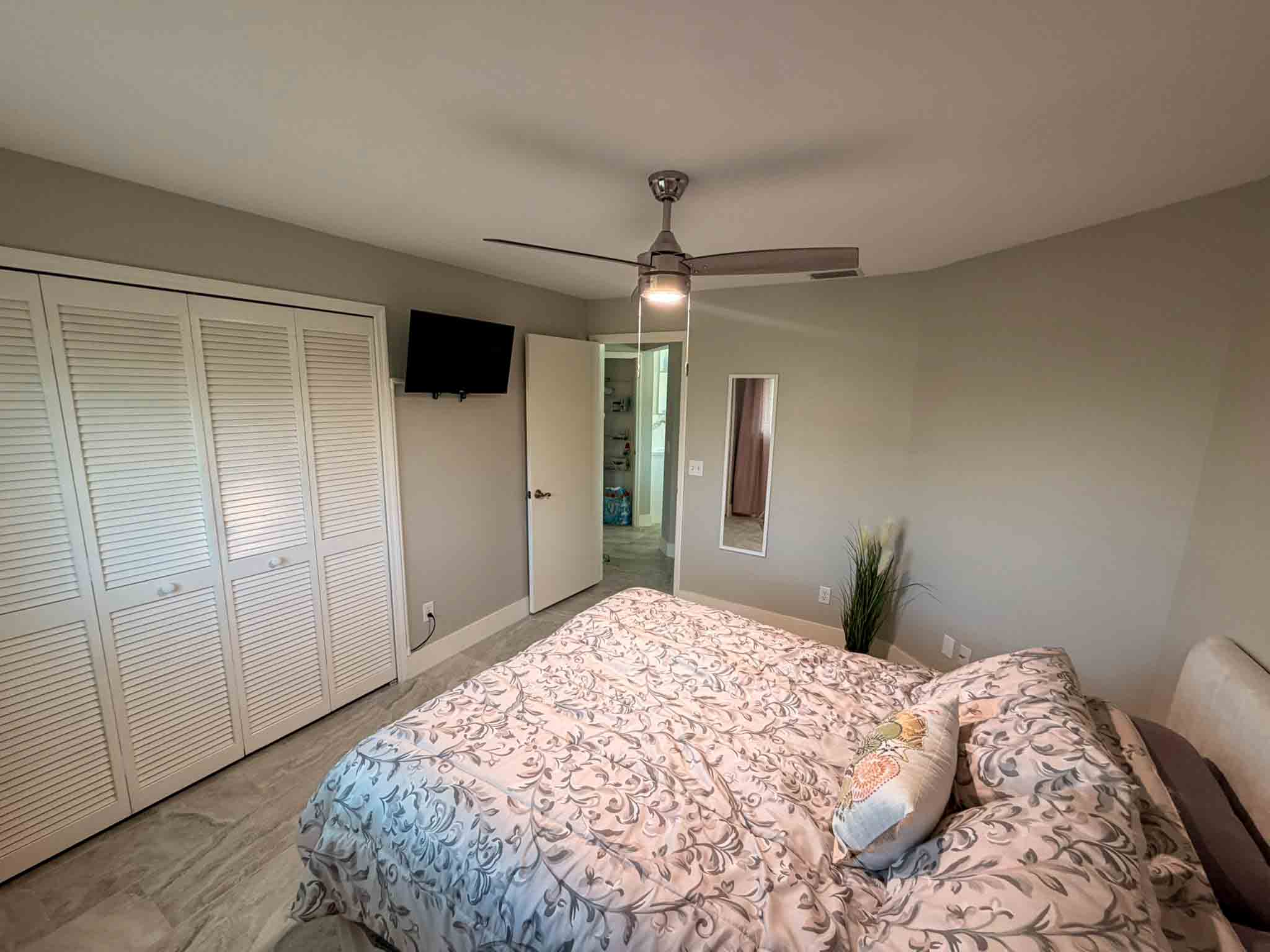 Villa Mia - Newly Remodeled, Waterfront, Kayaks & Heated Saltwater Pool - Bild 17