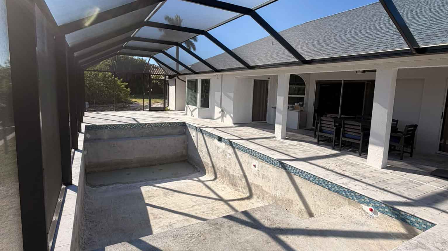 Villa Mia - Newly Remodeled, Waterfront, Kayaks & Heated Saltwater Pool - Bild 10